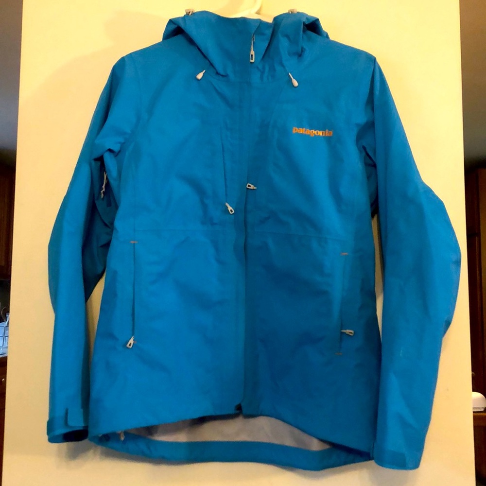 Patagonia Triolet Jacket / Hard Shell Like New!!!